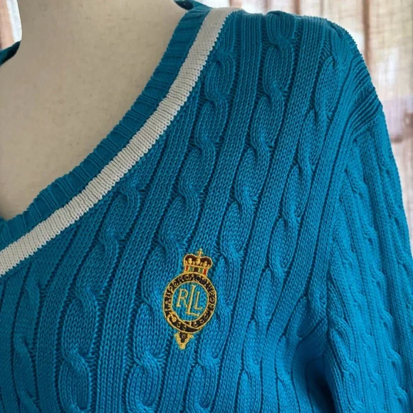 Ralph Lauren Active Cotton V-neck Preppy Cable Knit Sweater - Picture 6 of 12